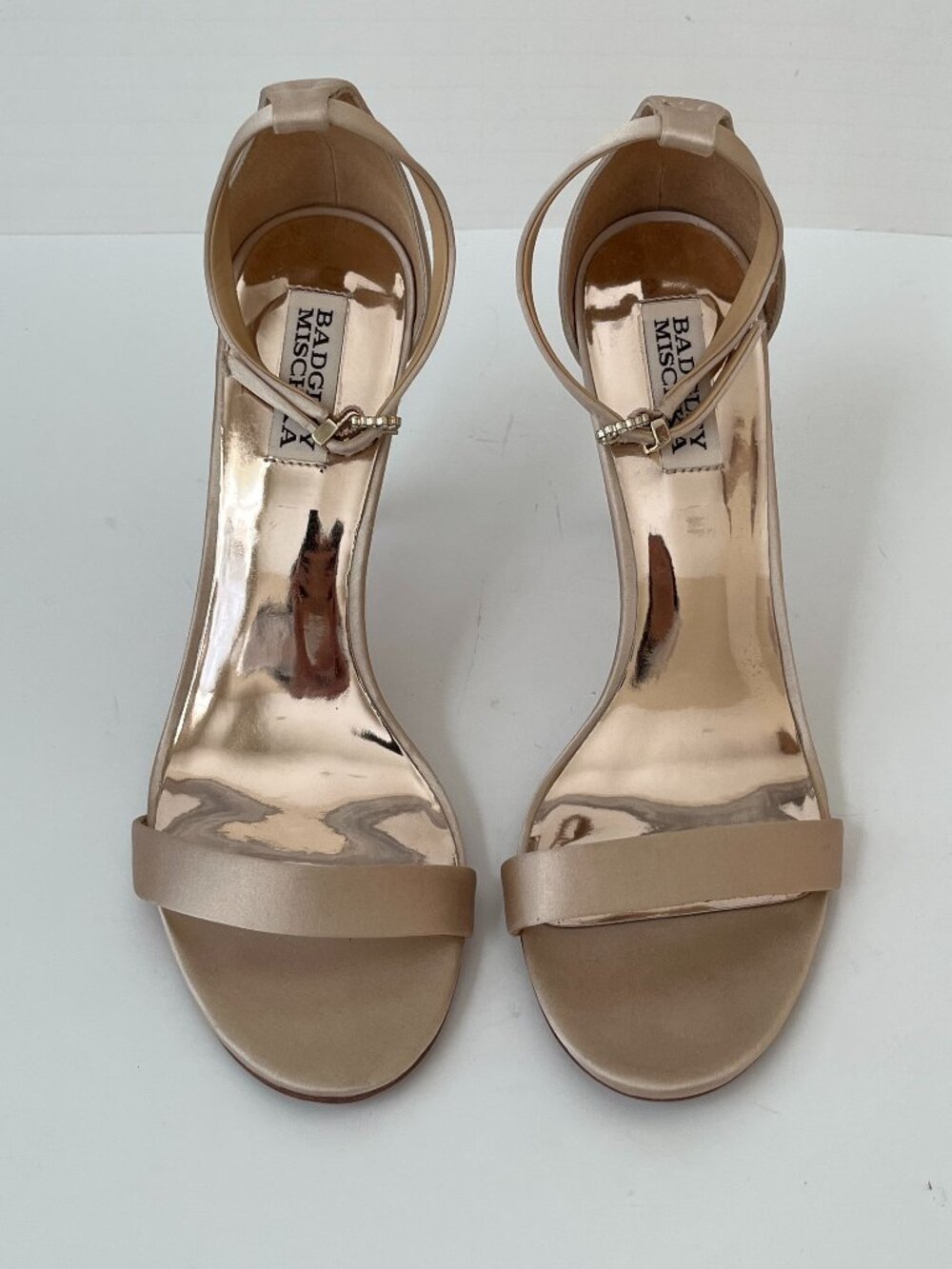 Badgley Mischka Vicia Champagne Satin Crystal Stiletto Heel Sandals Women's 8.5